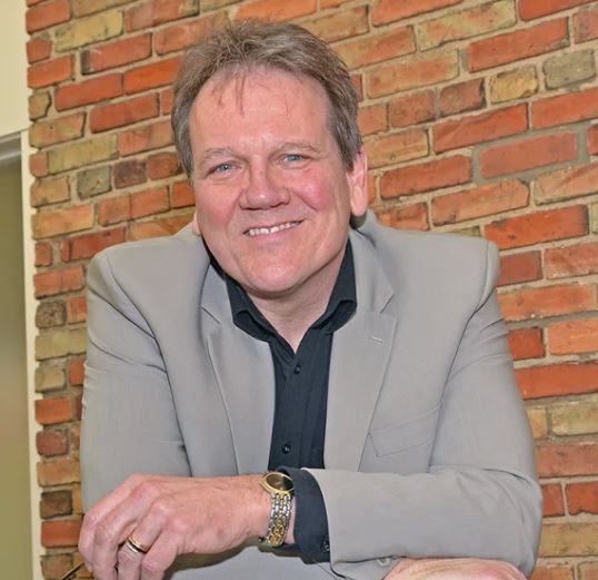 The Buffet of Life with Alan Headbloom